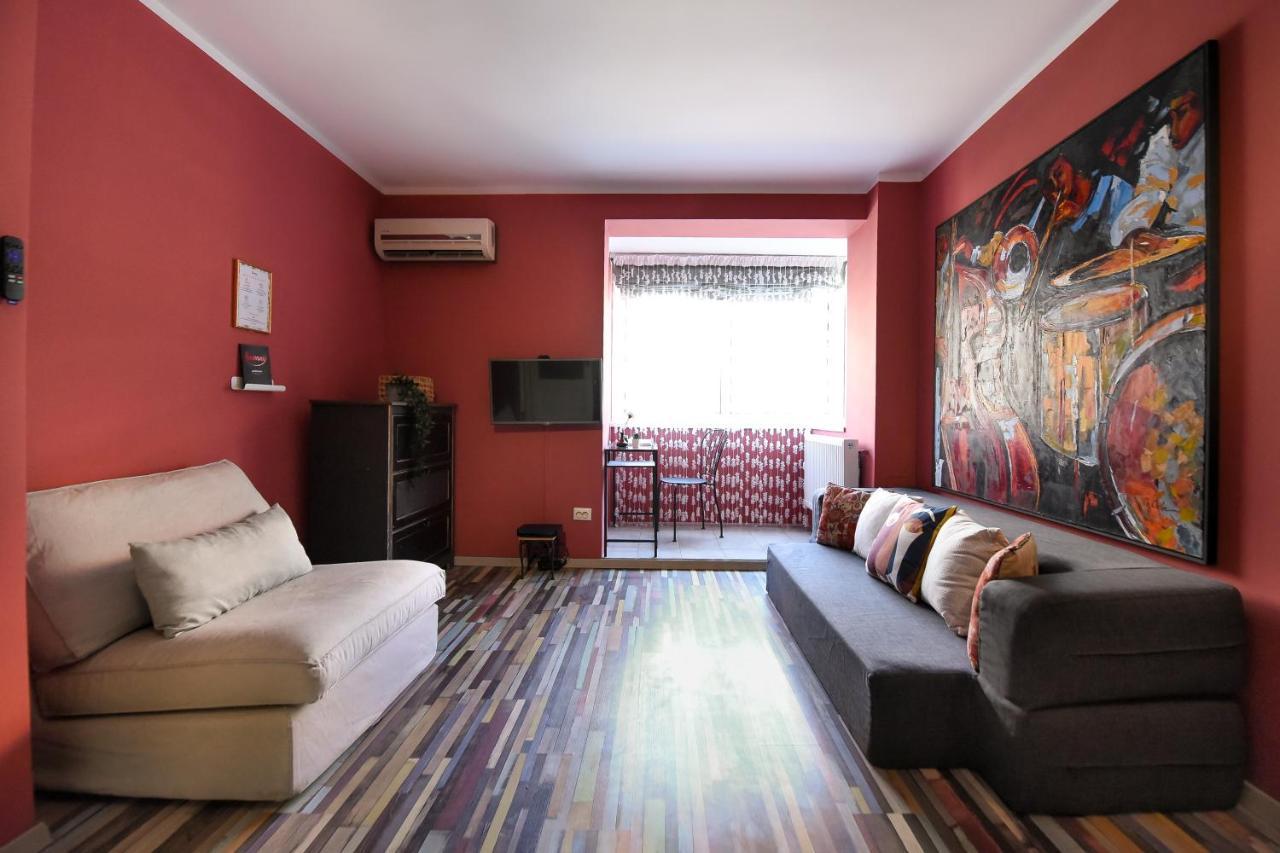 Captivating Old Town Apartment Бухарест Экстерьер фото